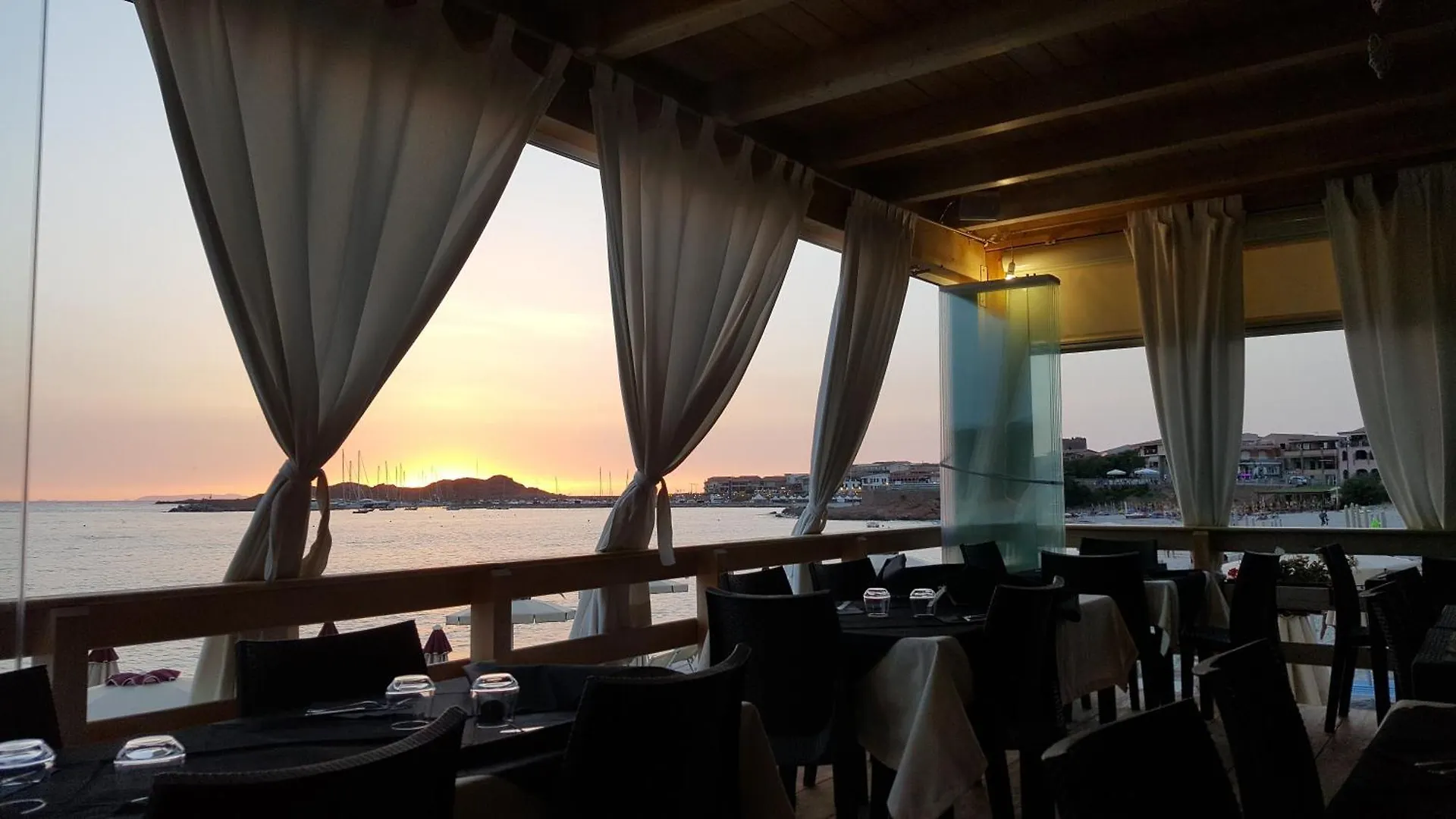 Residence La Marina 罗萨岛 公寓